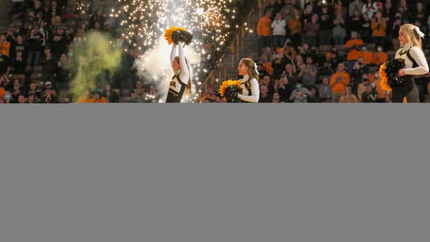 Iowa Cheerleaders